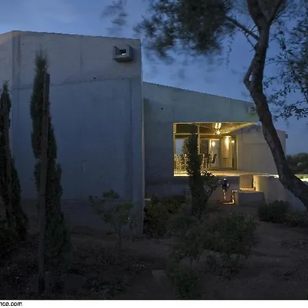 Sleeps 8 Pool Air Con Wifi *